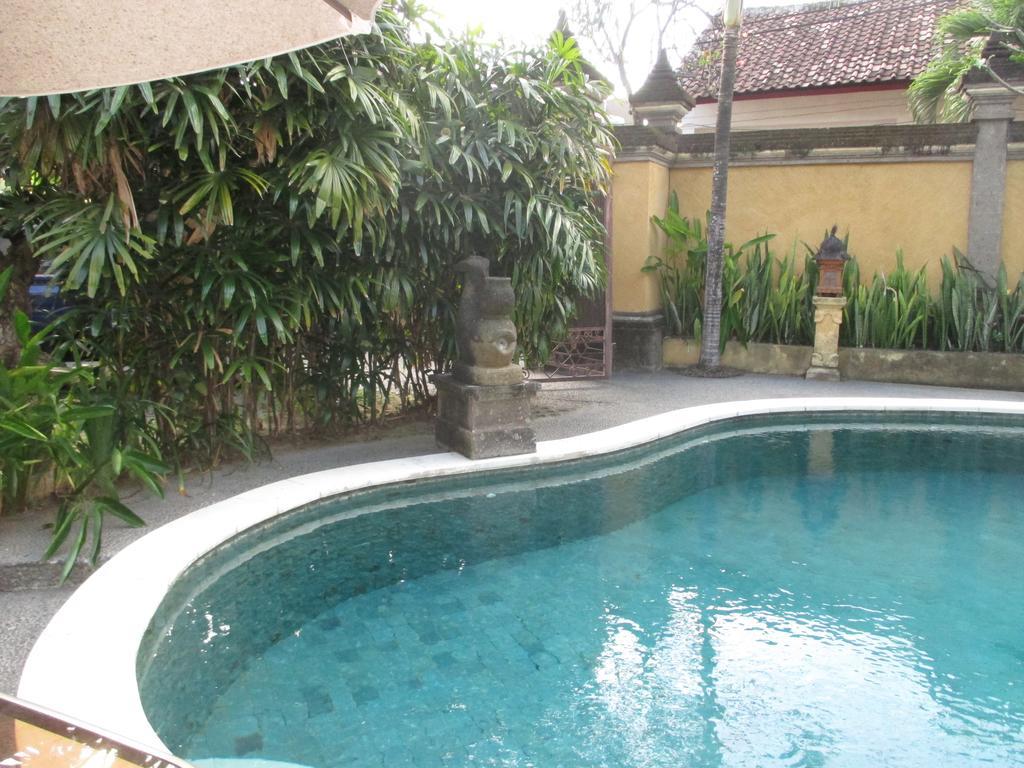 Yuli Bungalows Kuta Lombok Esterno foto