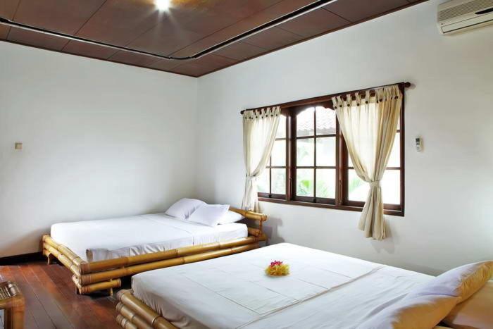 Yuli Bungalows Kuta Lombok Esterno foto
