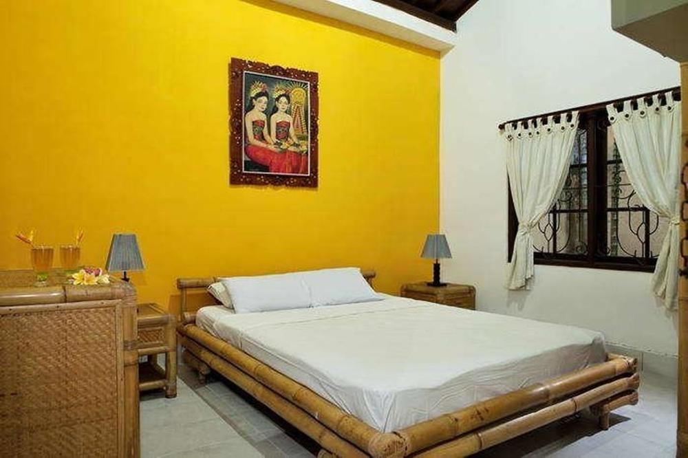 Yuli Bungalows Kuta Lombok Esterno foto